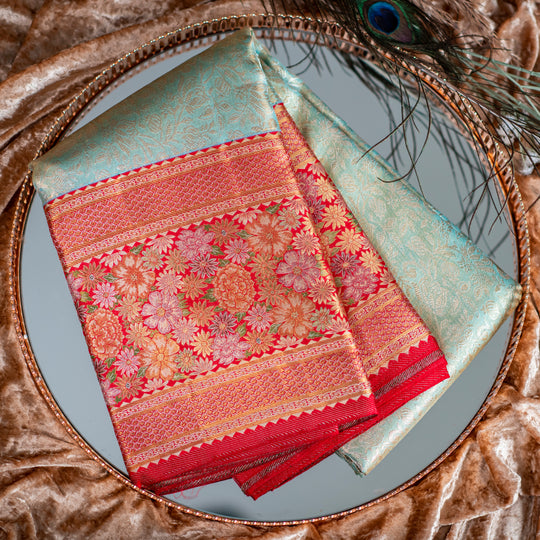 green saree with red border